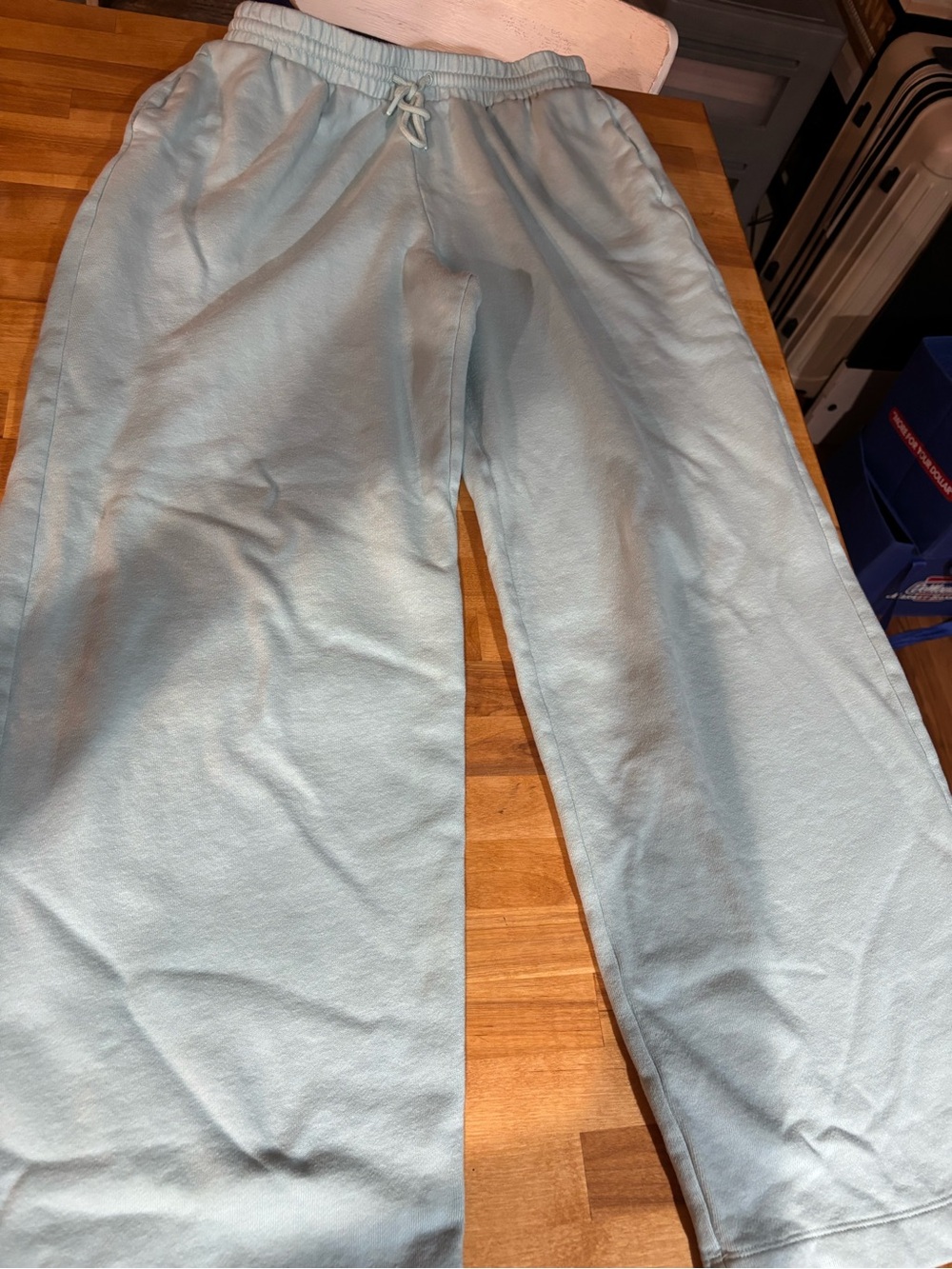 Old Navy Light Blue Women's sweat Pants with Drawstring - medium